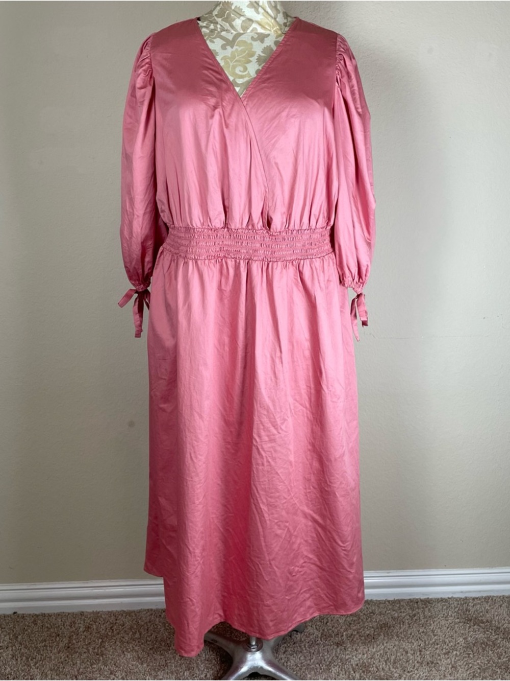 Women’s Pink Summer Casual Midi Dress V-Neck Smocked Beach Vacation Style Sz 18